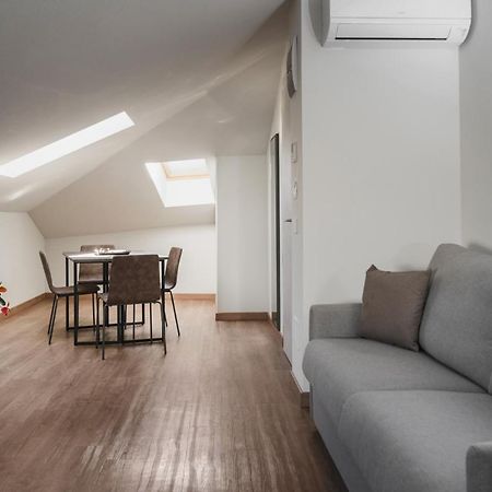 Civico25 Suite Hotel Габиче Маре Екстериор снимка