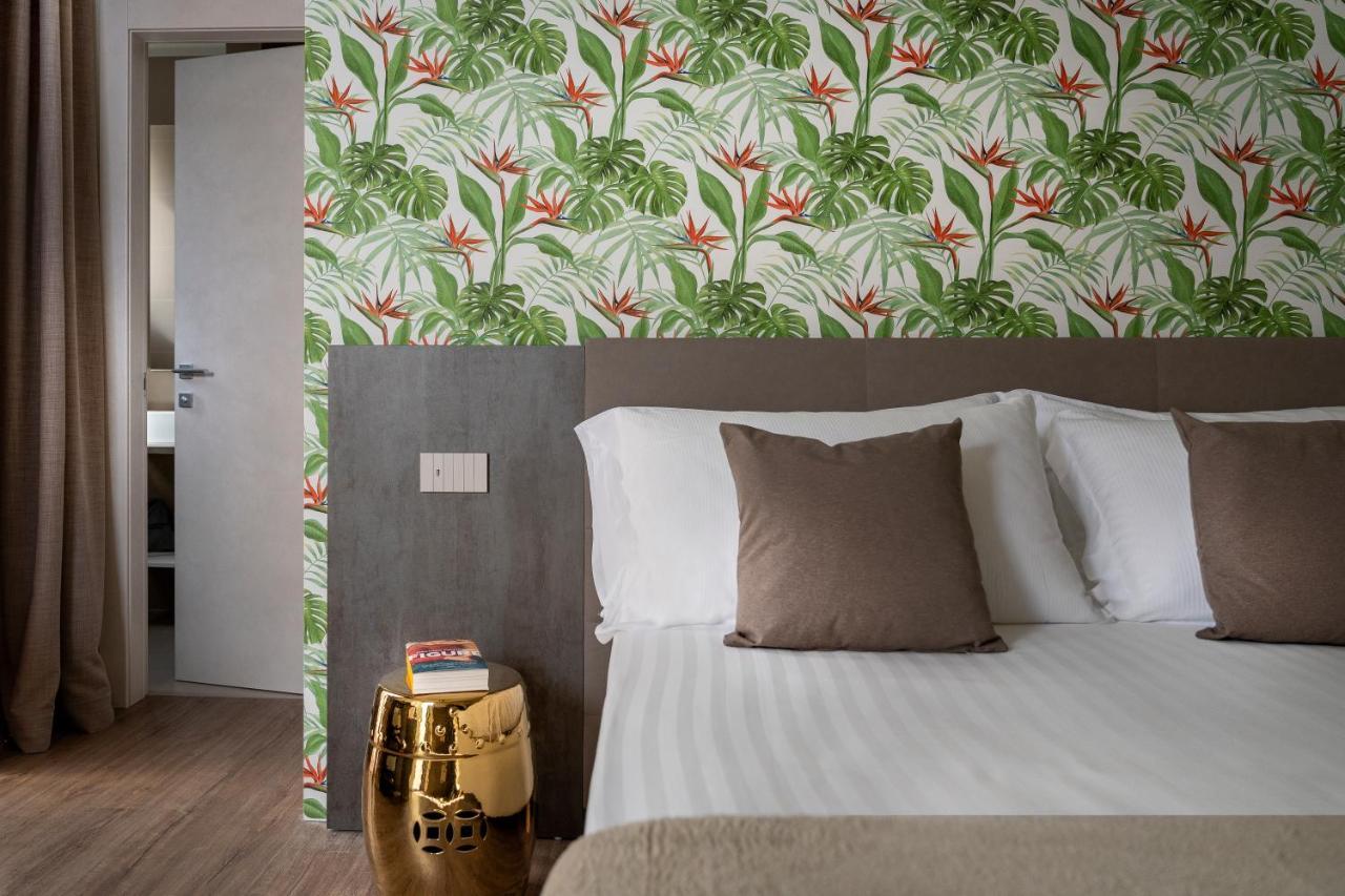 Civico25 Suite Hotel Габиче Маре Екстериор снимка