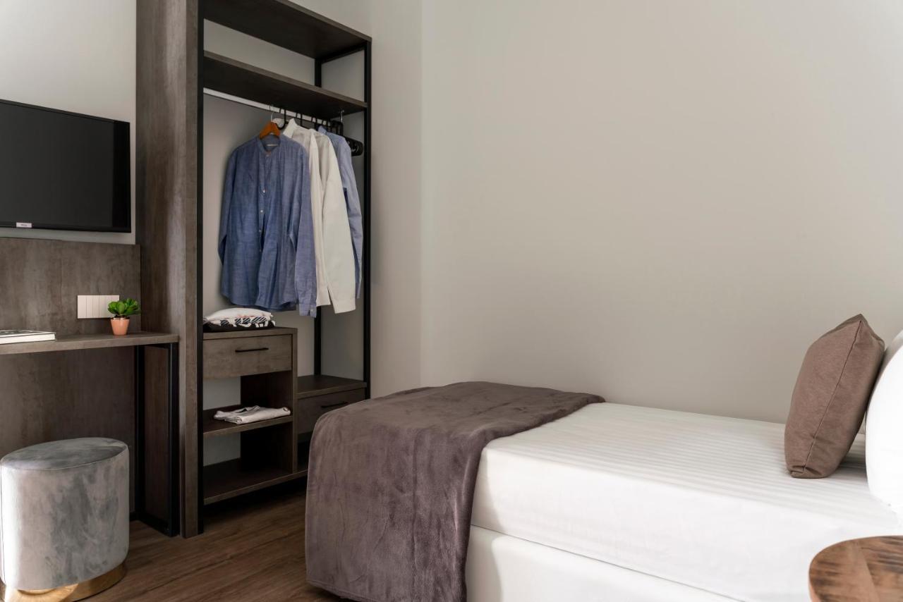 Civico25 Suite Hotel Габиче Маре Екстериор снимка