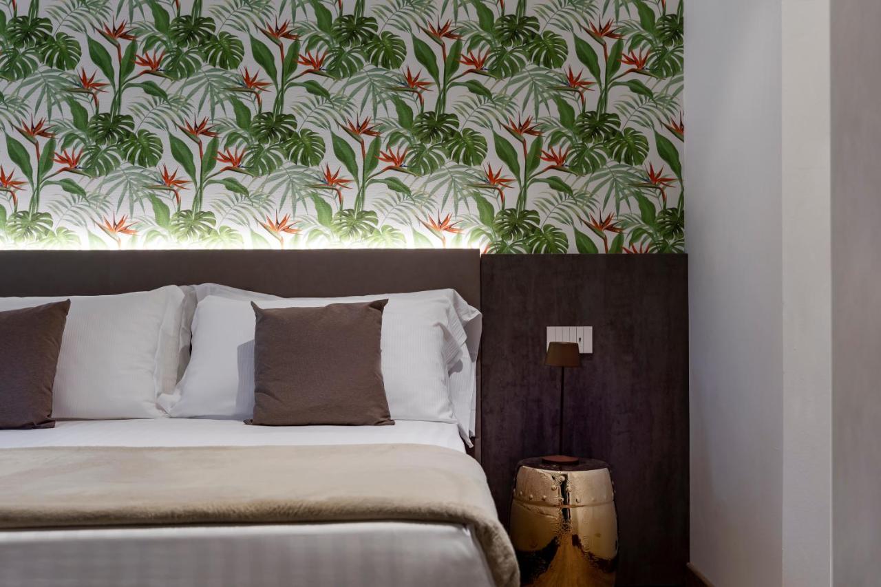 Civico25 Suite Hotel Габиче Маре Екстериор снимка